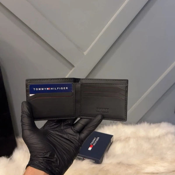 Tommy Hilfiger Premium Men's Wallet – Bifold Design