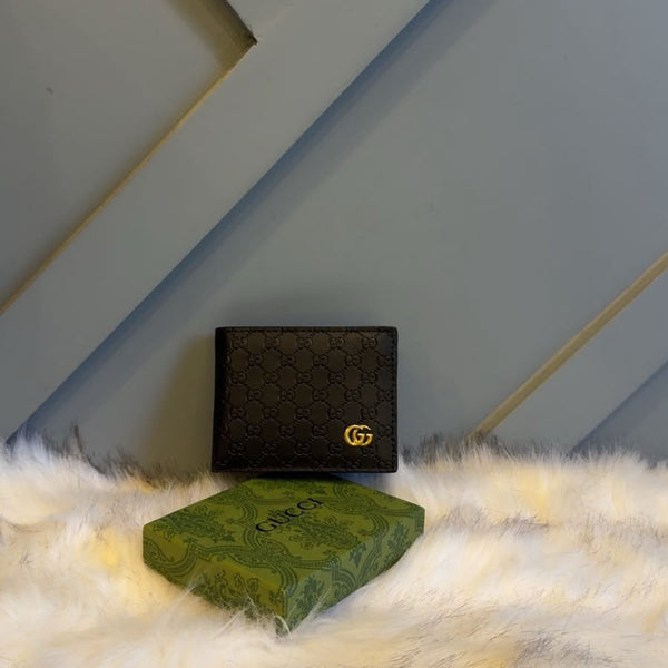 Elegant Textured Leather GG Bifold Wallet