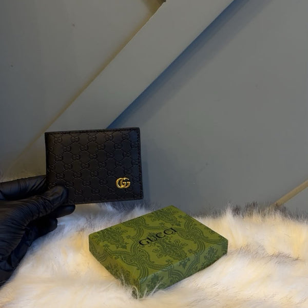 Elegant Textured Leather GG Bifold Wallet