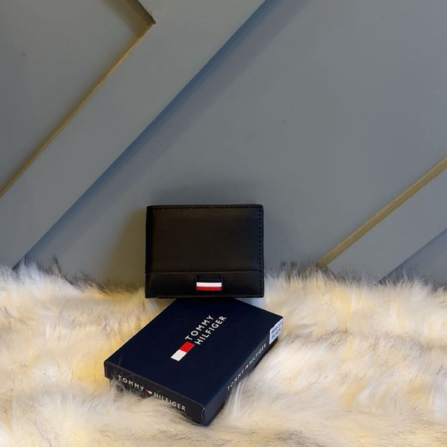 Tommy Hilfiger Premium Men's Wallet – Bifold Design
