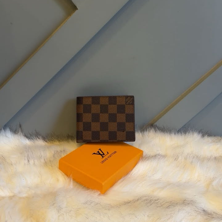 LOUIS VUITTON LUXURY LEATHER CARD HOLDER WALLET