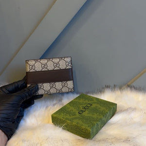 GUCCI TEXTURED LEATHER CARD HOLDER WALLET